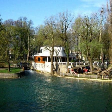 Hotel Paviljon Bihac Bagian luar foto
