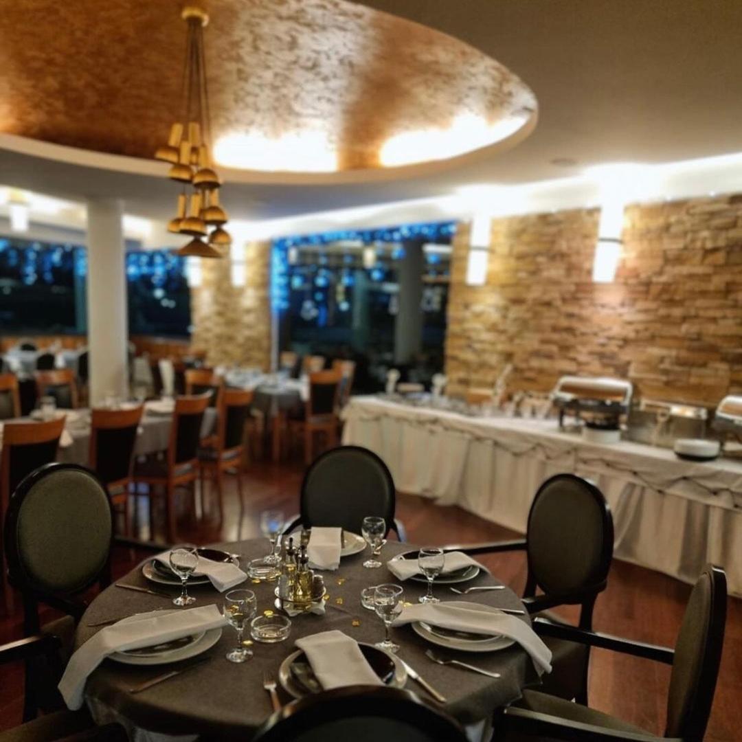 Hotel Paviljon Bihac Bagian luar foto